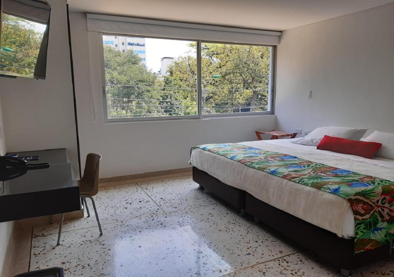 Hotel Casa Santa Monica Norte Кали Екстериор снимка
